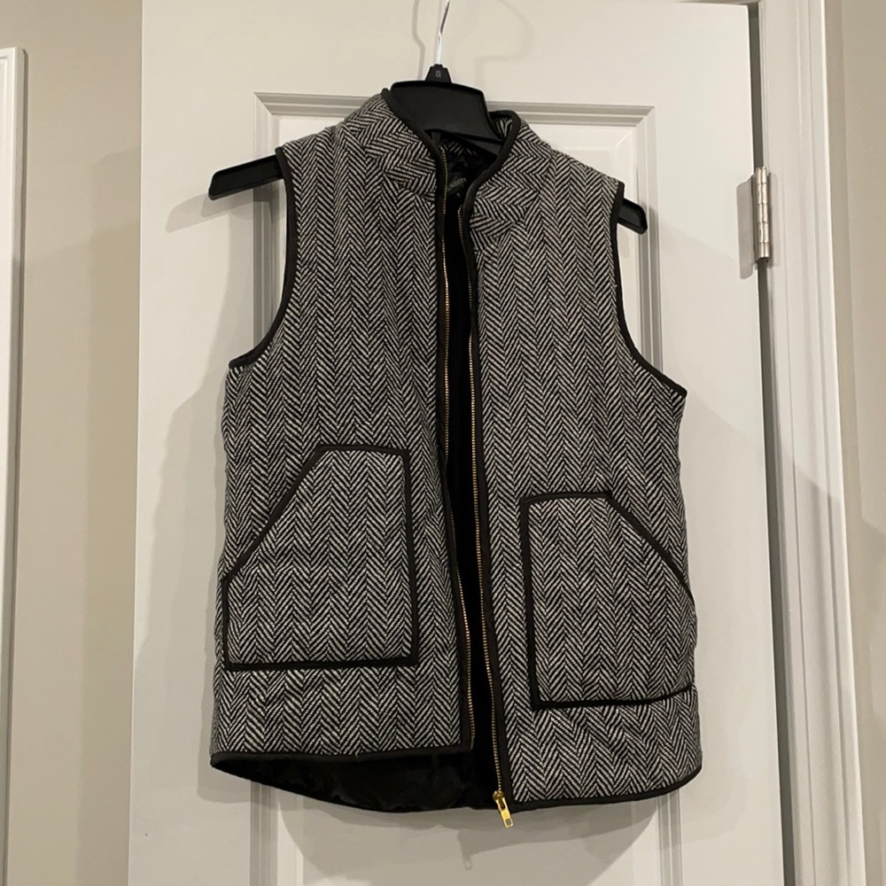 Herringbone pattern vest